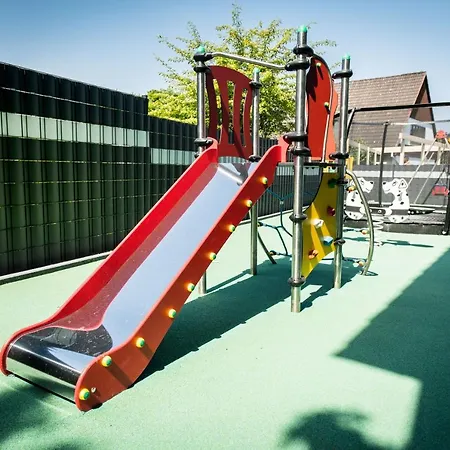 Daire Heaven House Family *