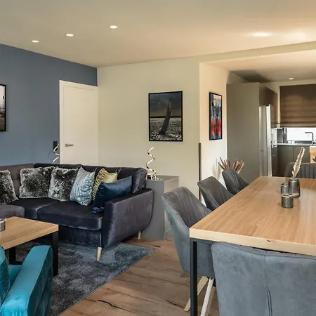 Daire Heaven House Family *